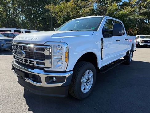 New 2026 Ford F250 XLT image 1