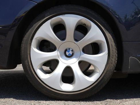 Used 2007 BMW 650i Coupe RWD image 11