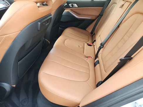 Used 2021 BMW X5 sDrive40i w/ M Sport Package RWD image 24
