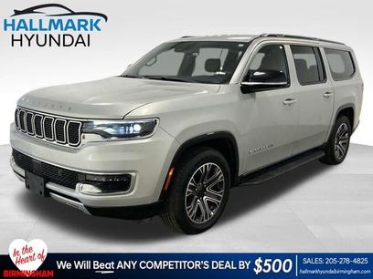Used 2024 Jeep Wagoneer L Series II w/ Flexible Seating Group