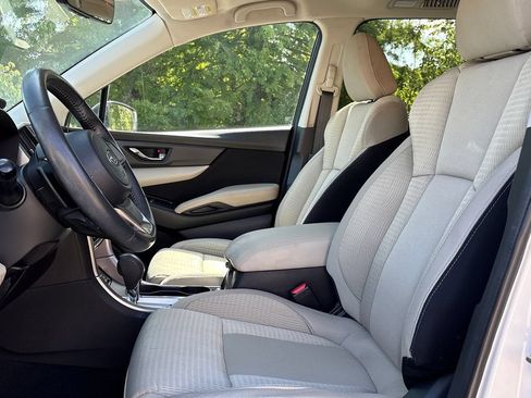 Used 2019 Subaru Ascent Premium w/ Popular Package #3 AWD/4WD image 4