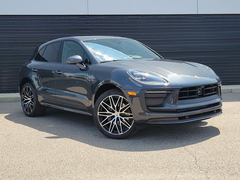 Certified 2026 Porsche Macan Turbo AWD/4WD image 9