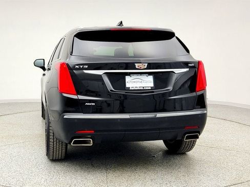 Used 2019 Cadillac XT5 AWD image 6