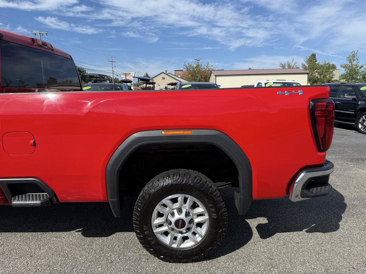 Used 2022 GMC Sierra 3500 Pro w/ Convenience Package AWD/4WD image 6