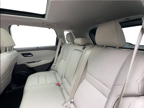 Used 2021 Nissan Rogue SL FWD image 24