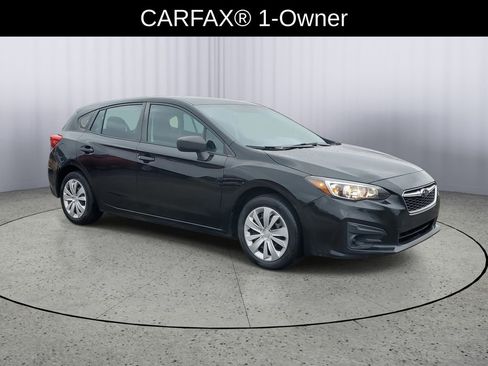 Used 2017 Subaru Impreza 2.0i image 2