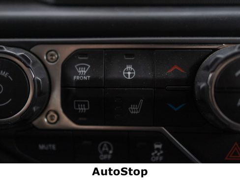 Used 2021 Jeep Wrangler Unlimited Sport image 14