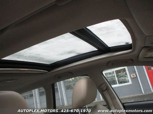 Used 2008 Subaru Outback 2.5XT Limited image 21