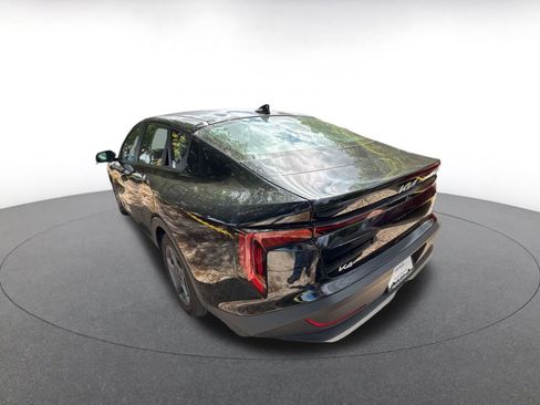 Used 2025 Kia K4 LXS image 5