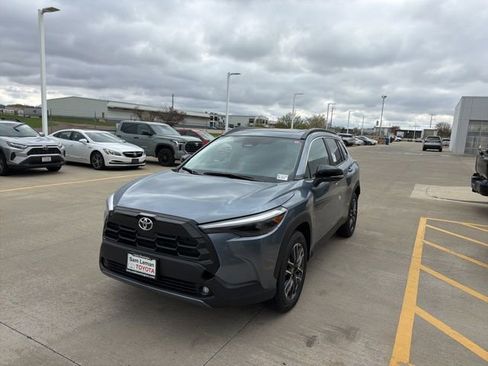 New 2026 Toyota Corolla Cross XLE image 3