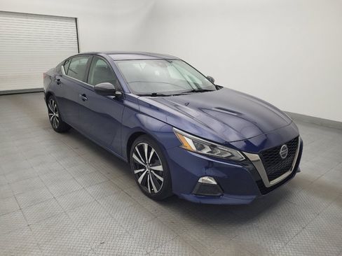 Used 2020 Nissan Altima 2.5 SR FWD image 13
