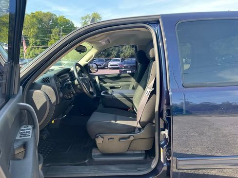Used 2011 GMC Sierra 1500 SLE w/ Power Tech Package AWD/4WD image 19