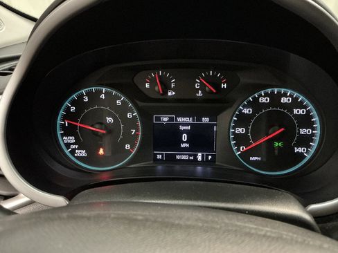 Used 2022 Chevrolet Malibu LT image 13