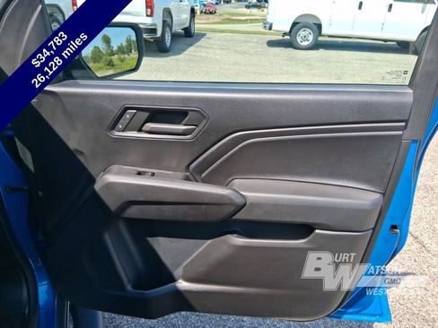 Used 2023 Chevrolet Colorado Trail Boss w/ LPO, Dark Essentials Package AWD/4WD image 11