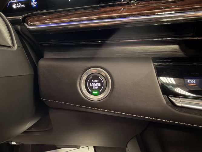 Used 2022 Cadillac Escalade Sport Platinum AWD/4WD image 15