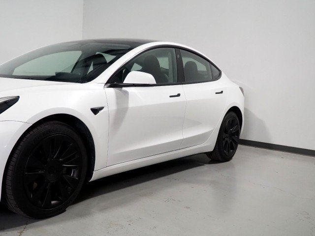 Used 2023 Tesla Model 3 RWD image 48