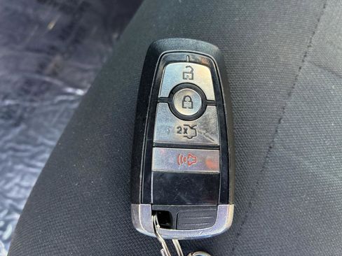 Used 2019 Ford Mustang GT Premium image 26