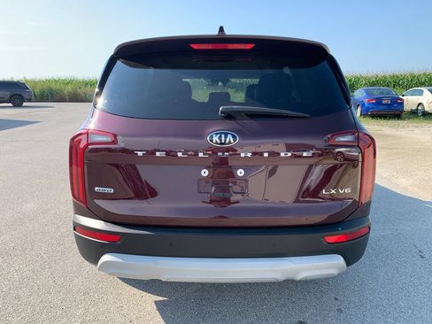 Used 2020 Kia Telluride LX AWD/4WD image 6