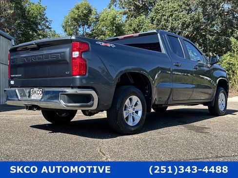 Used 2020 Chevrolet Silverado 1500 LT w/ Trailering Package image 5