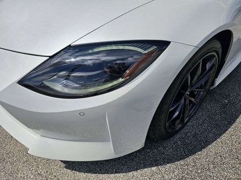 Used 2024 Nissan Z Performance w/ Floor Mat Package image 9