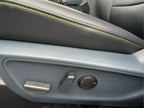 New 2026 Ford Maverick Lobo AWD/4WD image 24
