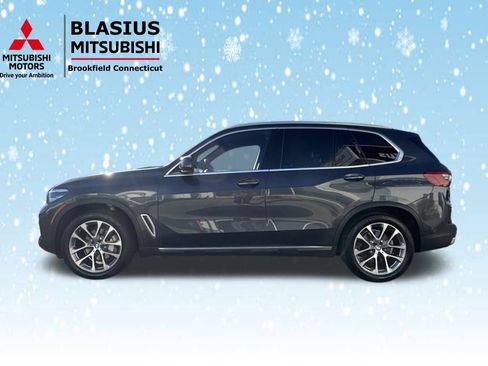 Used 2019 BMW X5 xDrive40i w/ Premium Package 2 image 4