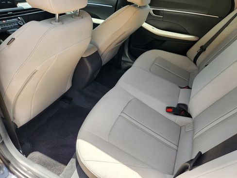 Certified 2025 Hyundai Sonata SE FWD image 29