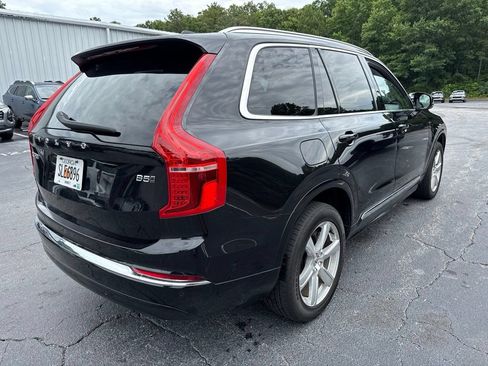 Used 2024 Volvo XC90 B5 Core AWD/4WD image 5