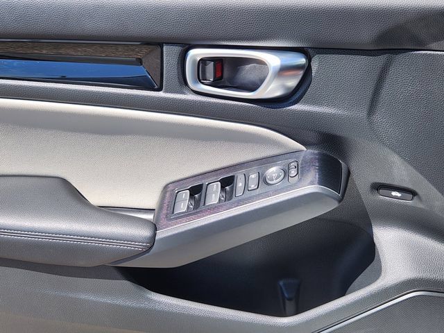 Used 2024 Honda Civic Touring image 10
