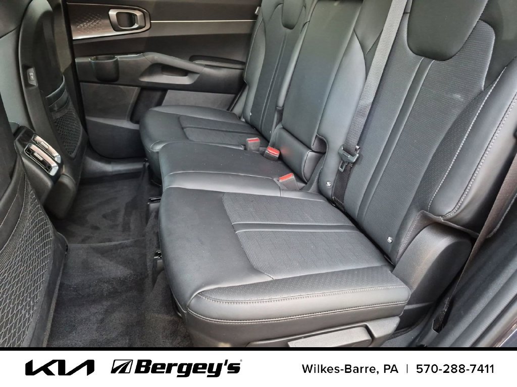 Certified 2026 Kia Sorento S w/ S Panoramic Sunroof Package AWD/4WD image 25