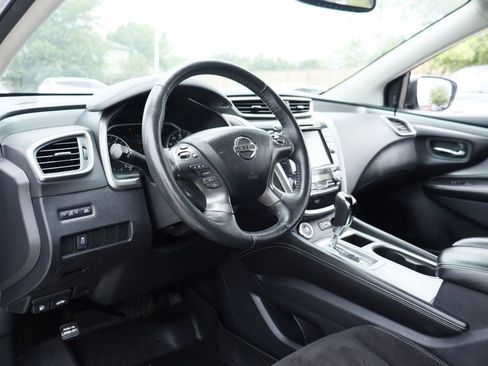 Used 2019 Nissan Murano SV FWD image 8