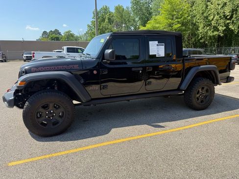 Used 2021 Jeep Gladiator Mojave w/ LED Lighting Group AWD/4WD image 3