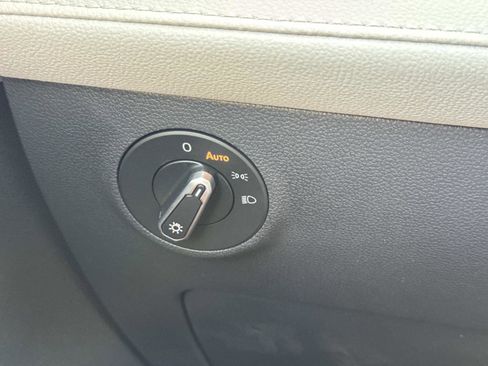 New 2026 Volkswagen Taos S image 28