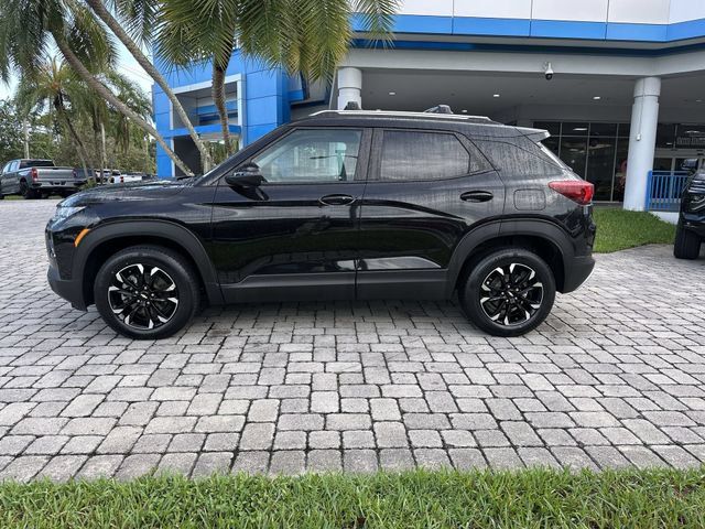 Used 2021 Chevrolet TrailBlazer LT w/ Convenience Package AWD/4WD image 32