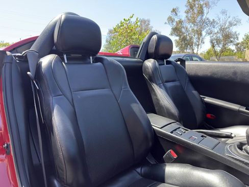 Used 2005 Nissan 350Z Touring image 46
