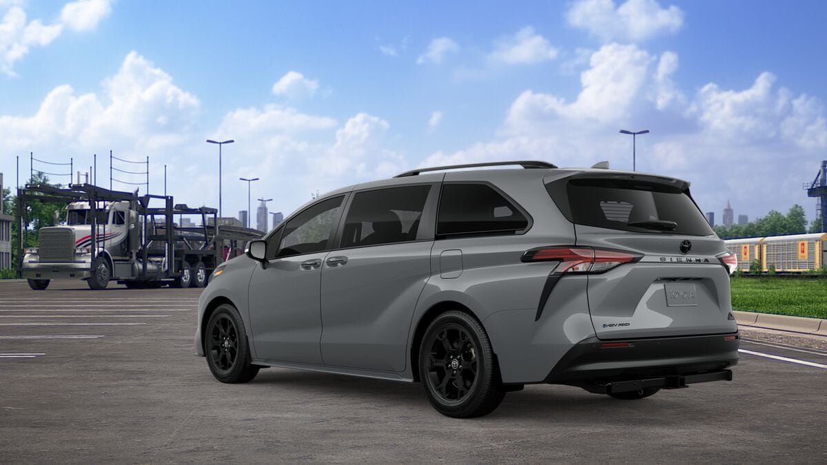 New 2026 Toyota Sienna XLE Woodland Edition AWD/4WD image 6