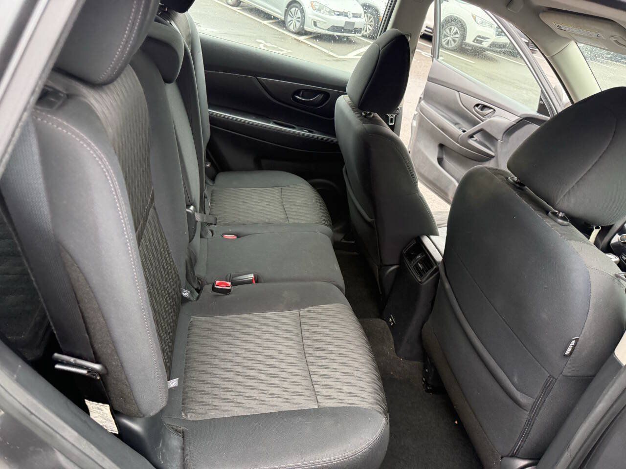 Used 2020 Nissan Rogue S AWD/4WD image 18