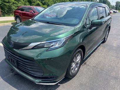 Certified 2021 Toyota Sienna LE