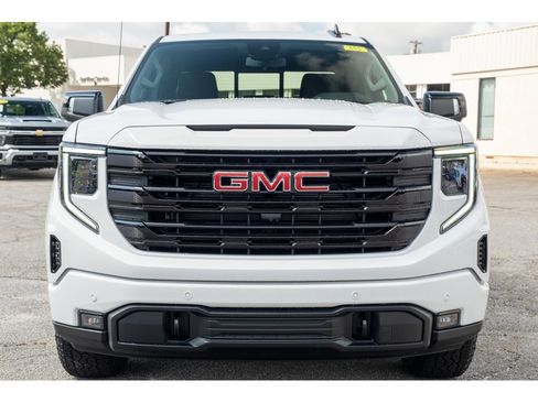 New 2026 GMC Sierra 1500 Elevation w/ Elevation Premium Package AWD/4WD image 3