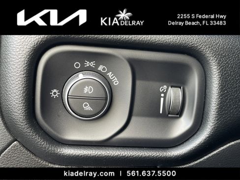 Used 2022 RAM 1500 Big Horn image 24