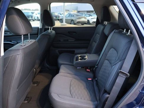 New 2026 Nissan Pathfinder SV image 11