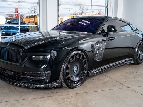 Used 2024 Rolls-Royce Spectre w/ Spectre Launch Package image 12