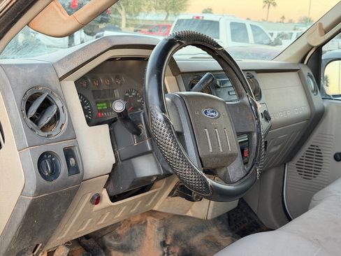 Used 2008 Ford F250 XL image 19