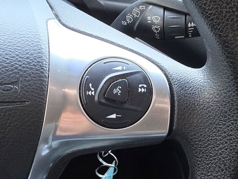 Used 2016 Ford Escape SE image 18