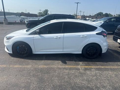 Used 2017 Ford Focus RS AWD/4WD image 3