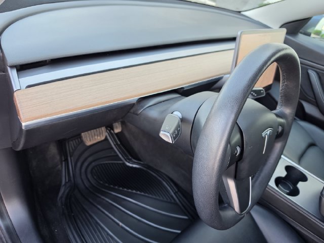 Used 2021 Tesla Model 3 Long Range AWD/4WD image 22