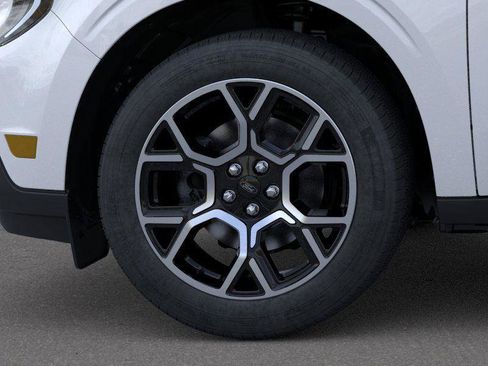 New 2025 Ford Maverick Lariat w/ 4K Tow Package image 20