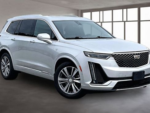 Used 2020 Cadillac XT6 Premium Luxury AWD/4WD image 12