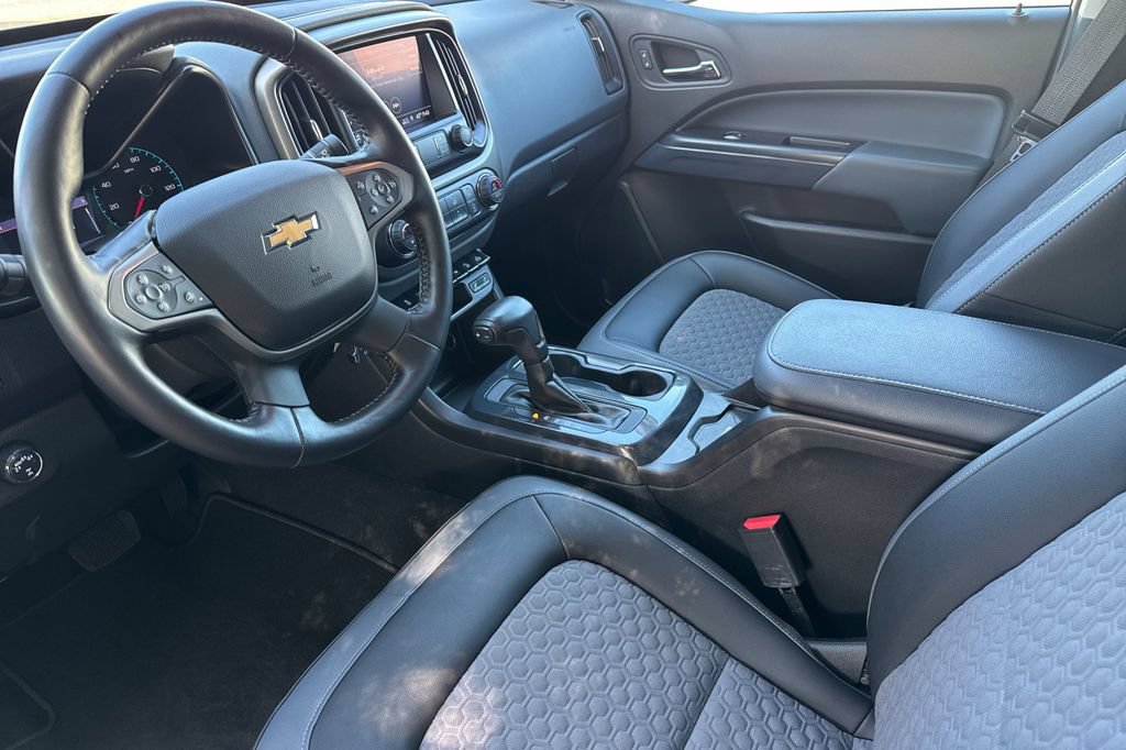 Used 2021 Chevrolet Colorado Z71 w/ Safety Package AWD/4WD image 10