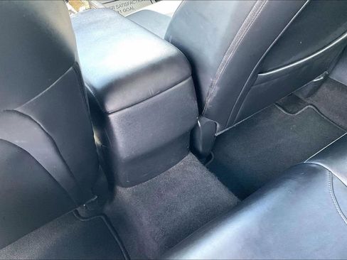 Used 2023 MAZDA MAZDA3 s FWD image 32